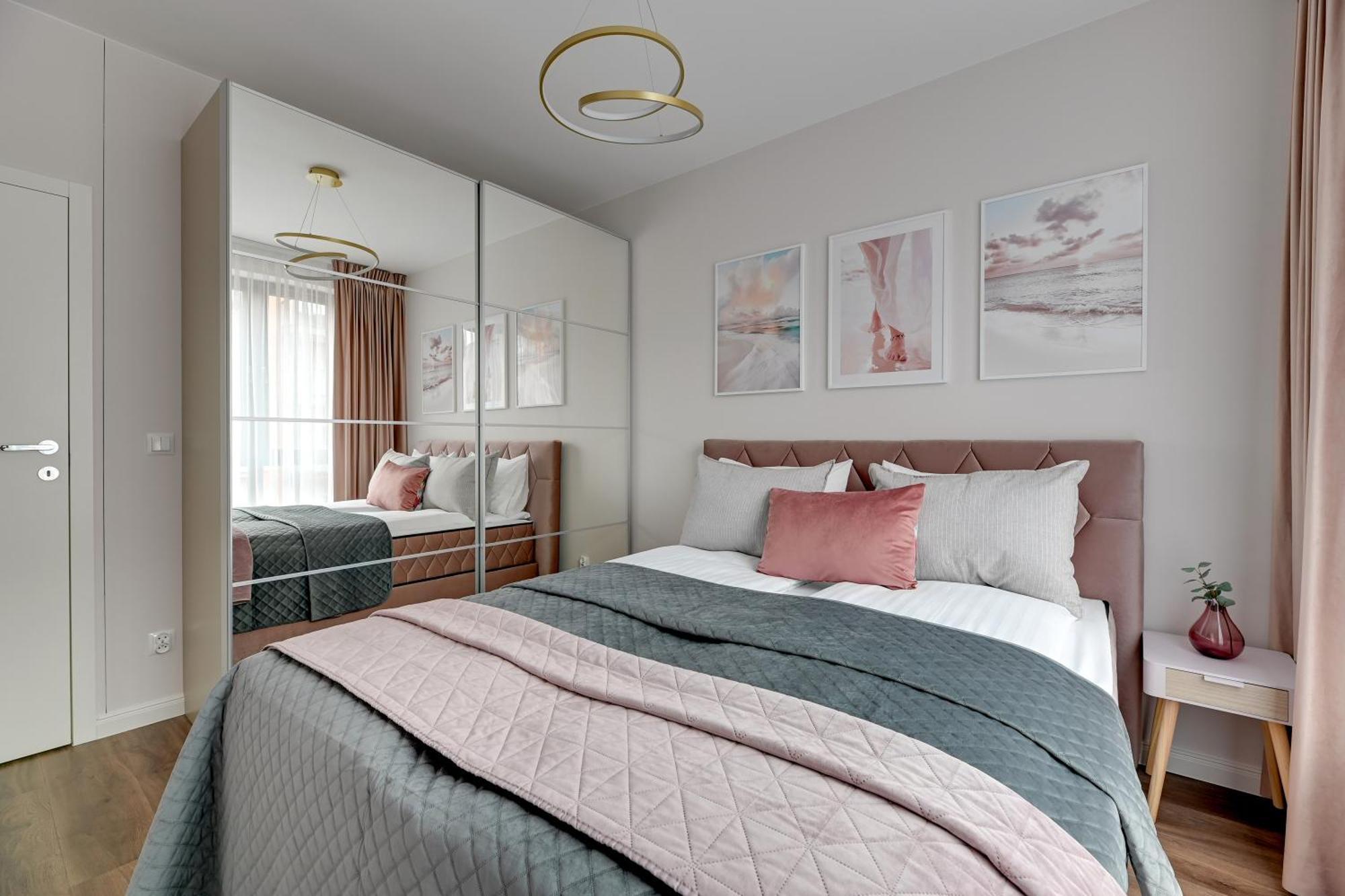 Scala 60F City Center Premium Apartments With Parking By Lion Apartments 格但斯克 外观 照片