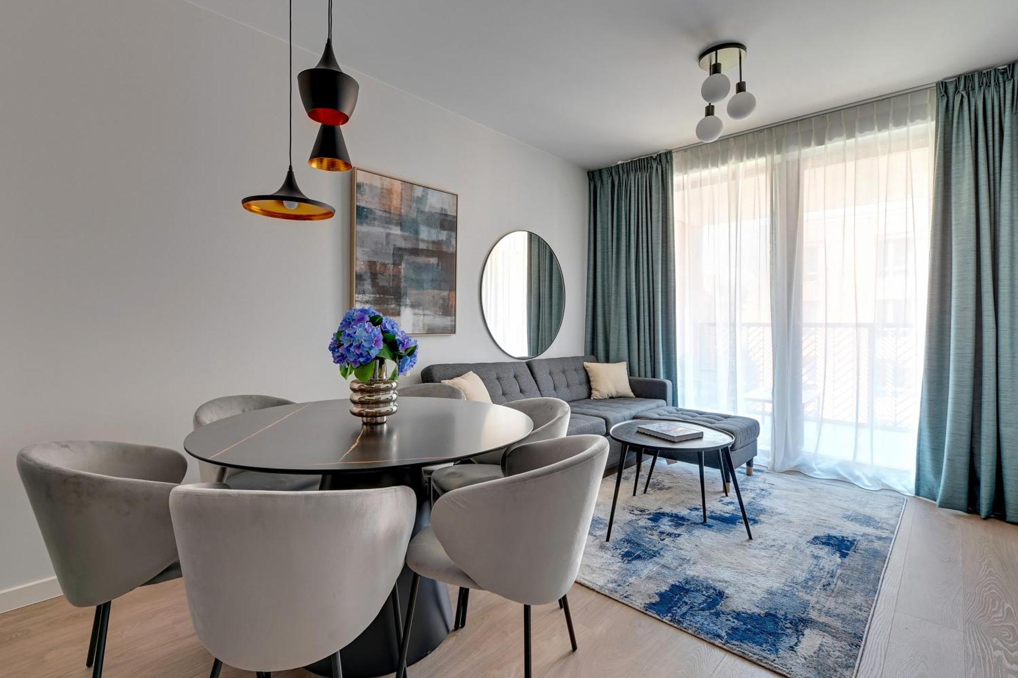Scala 60F City Center Premium Apartments With Parking By Lion Apartments 格但斯克 外观 照片