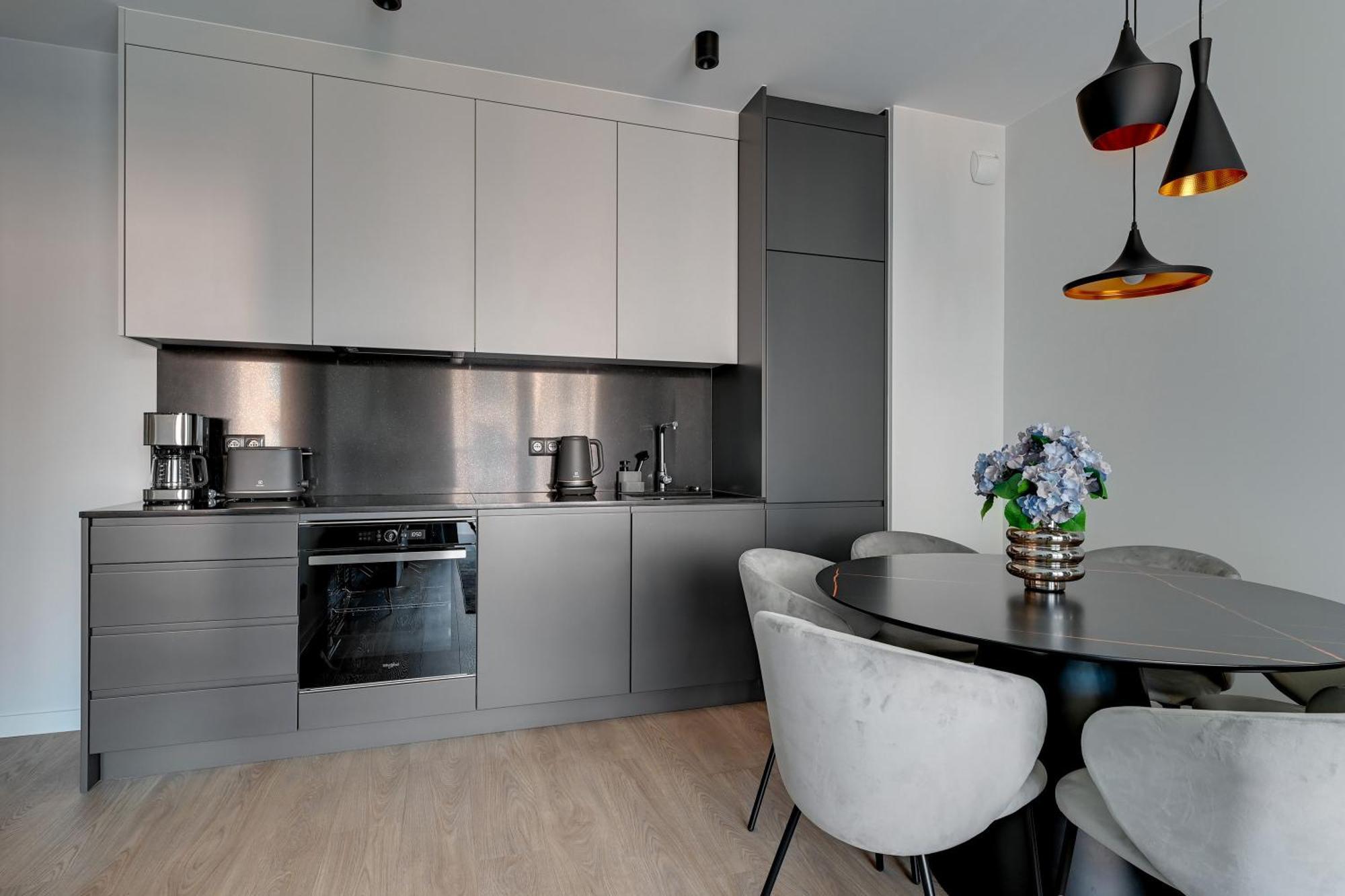 Scala 60F City Center Premium Apartments With Parking By Lion Apartments 格但斯克 外观 照片