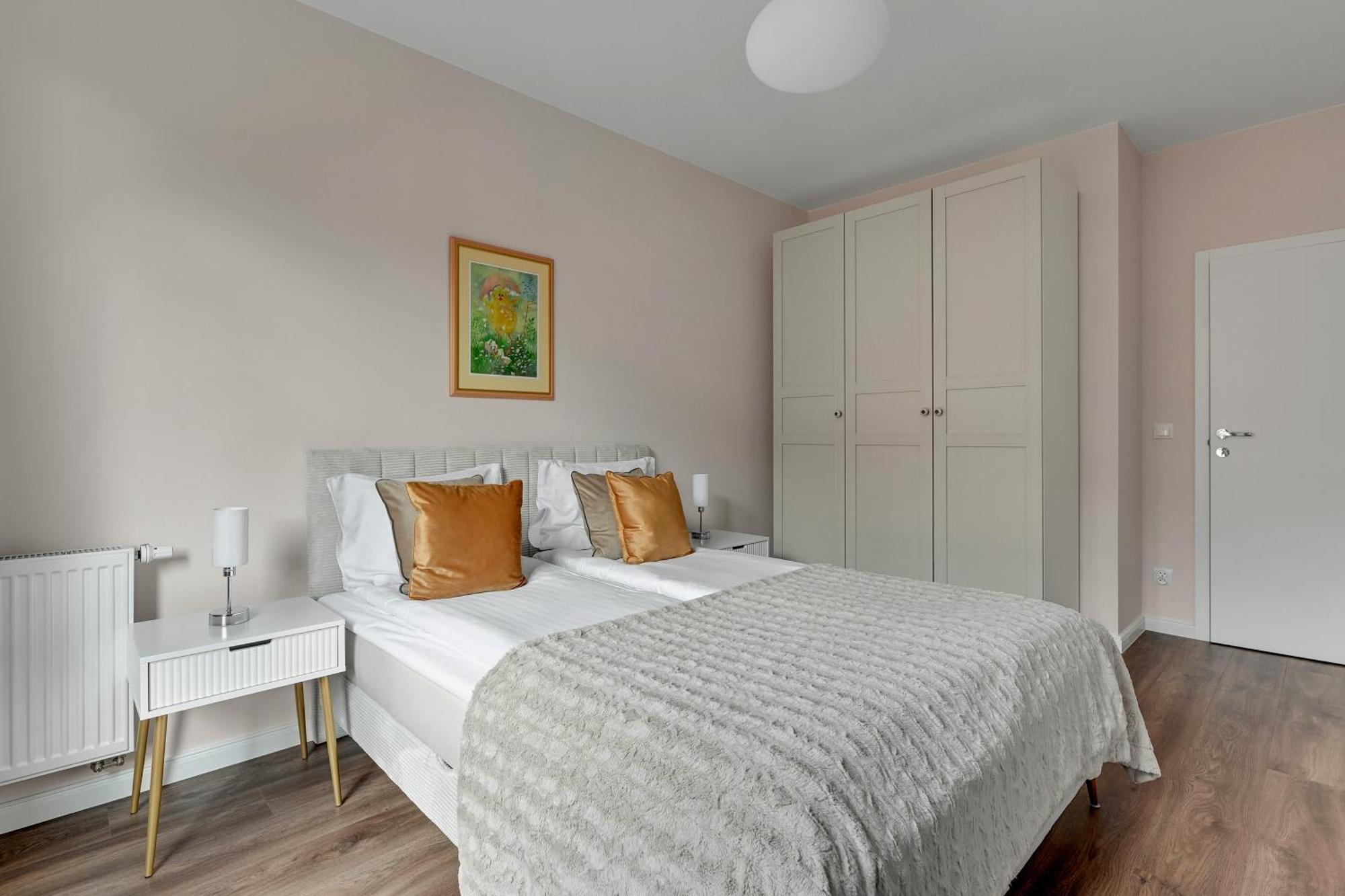 Scala 60F City Center Premium Apartments With Parking By Lion Apartments 格但斯克 外观 照片